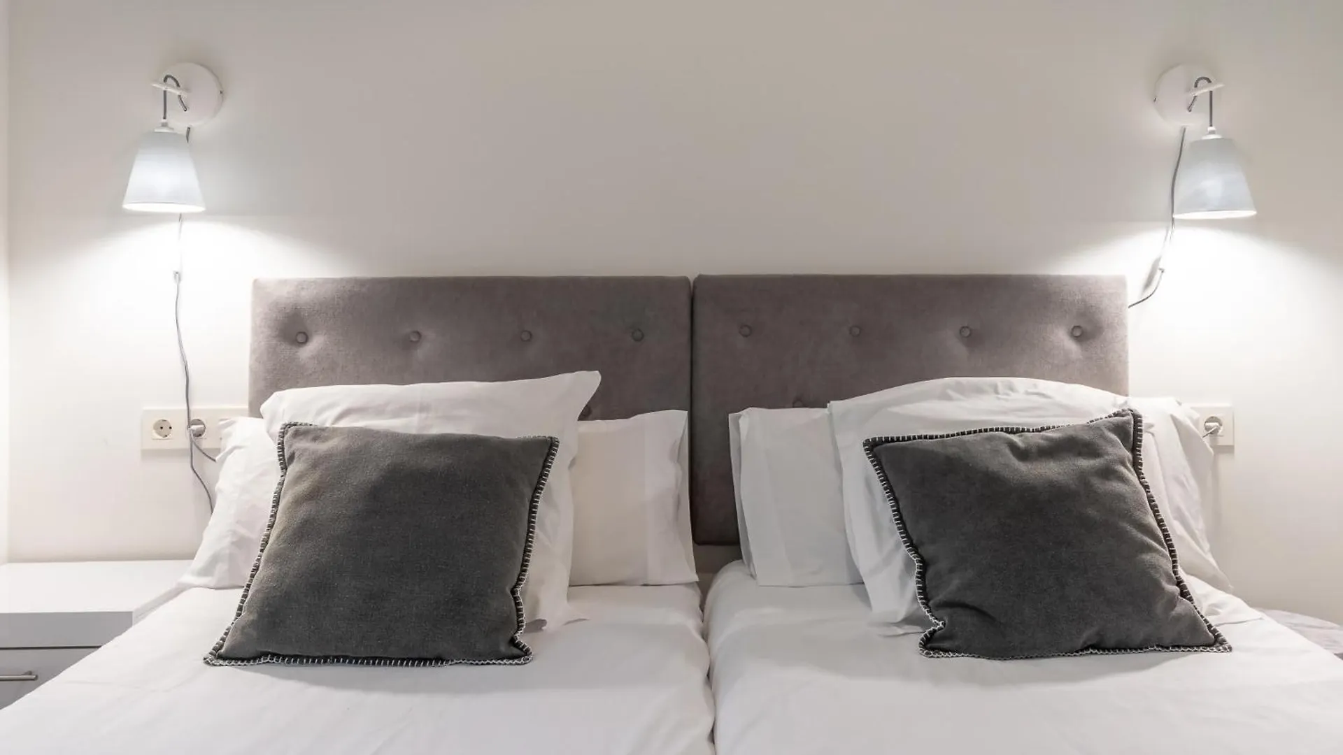 Homeloving Apartment Bilbao Centre With Parking Spanje