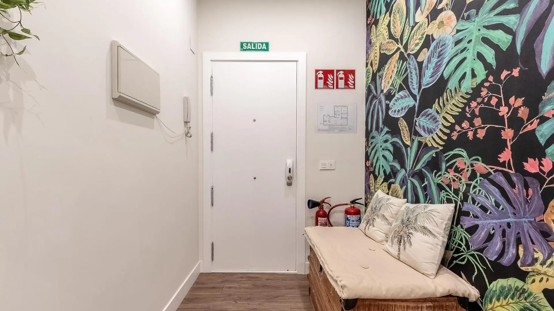 Homeloving Apartment Bilbao Centre With Parking
